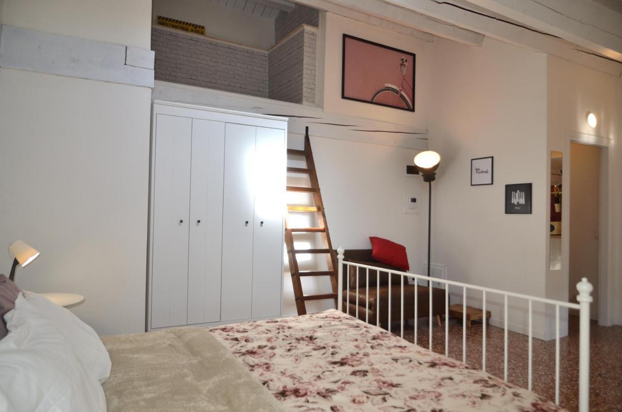 Olly Home Luxury Loft Noale Exteriér fotografie