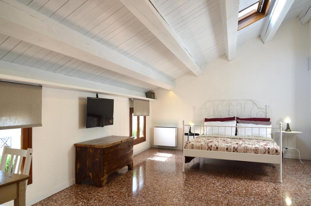 Olly Home Luxury Loft Noale Exteriér fotografie