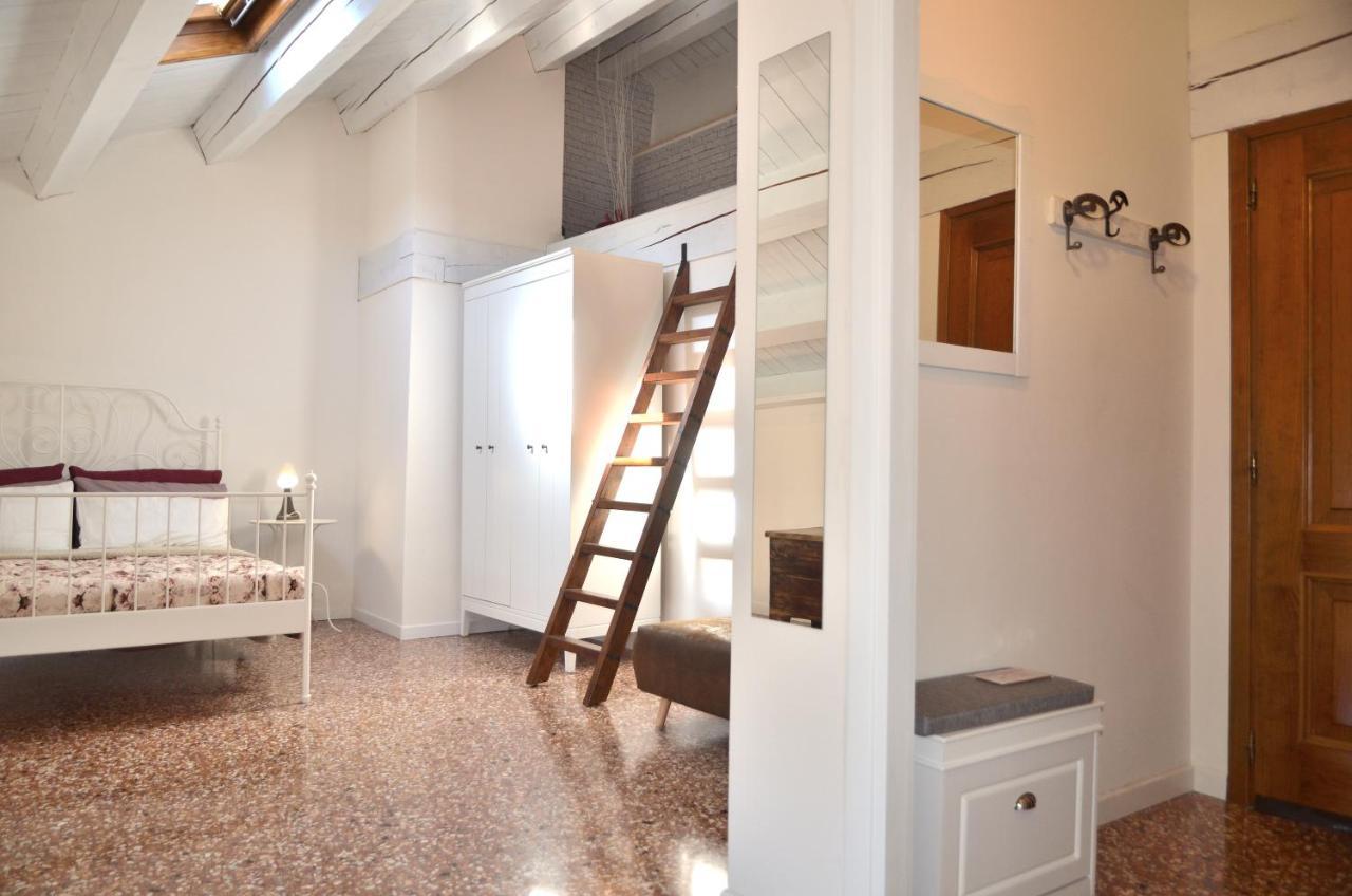 Olly Home Luxury Loft Noale Exteriér fotografie
